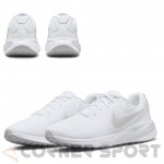 бели маратонки Nike Revolution 7 FB2207 100 с мрежест горен слой и сиво лого, изглед отзад и под ъгъл